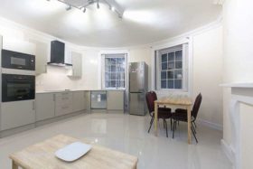4 Bedroom Flat